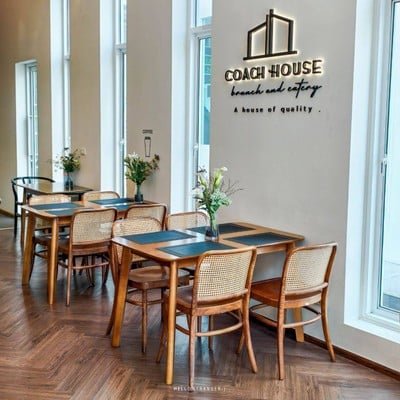 Coach House Brunch and Eatery คาเฟ่สไตล์โฮมมี่ย่านรามอินทรา