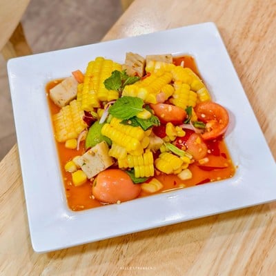 กูมันแซ่บ ร้านอาหารอีสานยั่วๆ ย่านคลองสาน