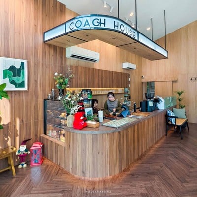 Coach House Brunch and Eatery คาเฟ่สไตล์โฮมมี่ย่านรามอินทรา