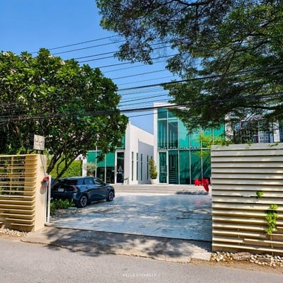 Coach House Brunch and Eatery คาเฟ่สไตล์โฮมมี่ย่านรามอินทรา