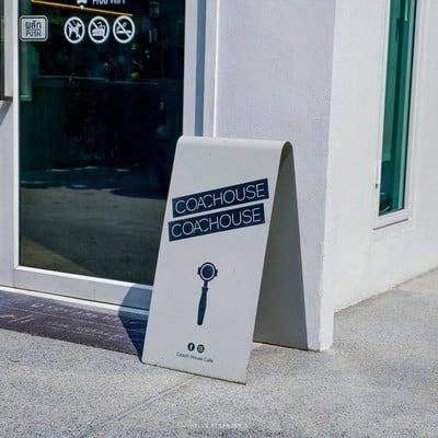 Coach House Brunch and Eatery คาเฟ่สไตล์โฮมมี่ย่านรามอินทรา