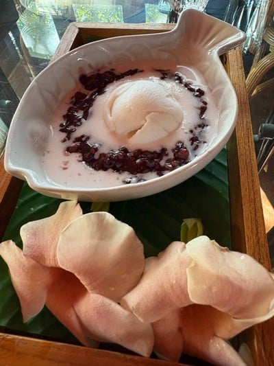 ข้าวเหนียวดำ+ไอศครีม