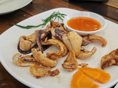 อาหาร หรือ เครื่องดื่ม