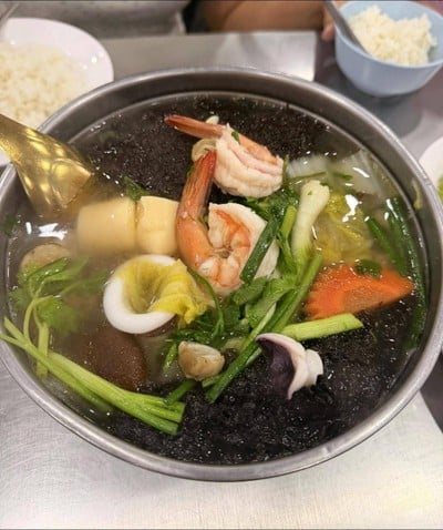 ต้มจืดเต้าหู้ทะเลหม้อไฟ