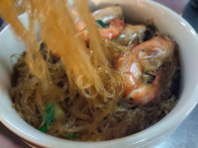 กุ้งอบวุ้นเส้น
