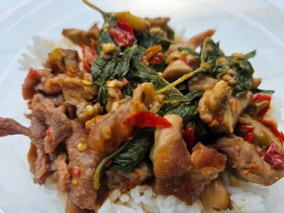 หมูผัดกะปิ