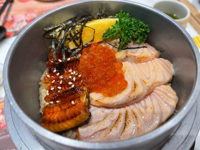 Salmon and unagi rice