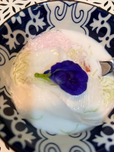 ซาหริ่มทับทิมกรอบมะพร้าวอ่อน