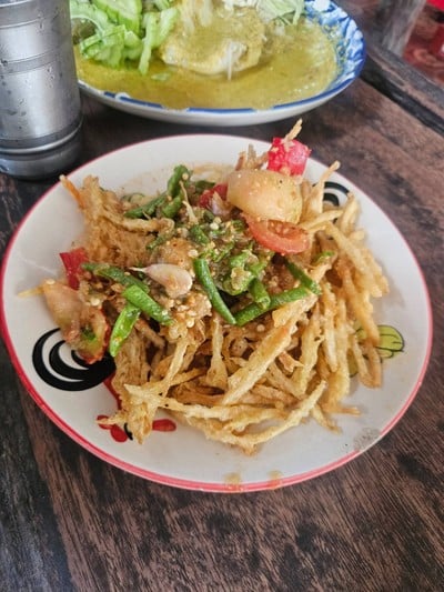 ส้มตำกรอบ