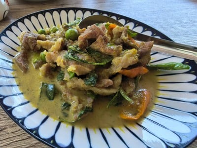 เนื้อวากิวพริกแกงเขียวหวาน