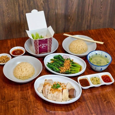 ข้าวมันไก่เฮงเฮง สูตรสิงคโปร์.....ข้าวมันไก่เจ้าเด็ดย่านลาดพร้าว