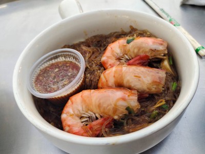 กุ้งอบวุ้นเส้น