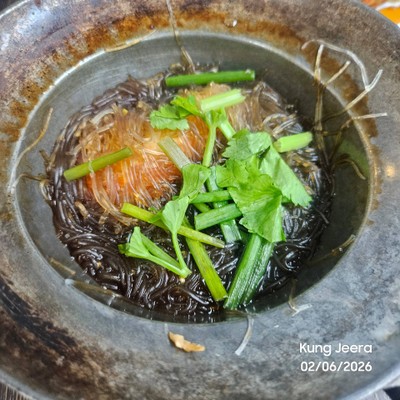 กุ้งอบวุ้นเส้น