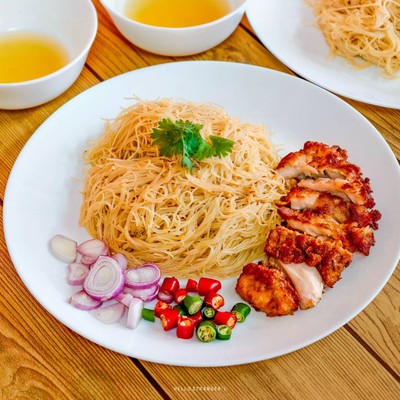 เปิดแล้ว!! ร้าน “2593 ข้าว เส้น ขยำ” ร้านใหม่ย่านนนทบุรี