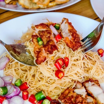 เปิดแล้ว!! ร้าน “2593 ข้าว เส้น ขยำ” ร้านใหม่ย่านนนทบุรี