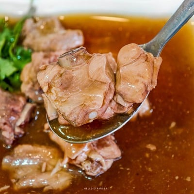 “ครัวเฮียบิ๊ก” ร้านข้าวต้มกุ๊ยเจ้าดังย่านศรีนครินทร์