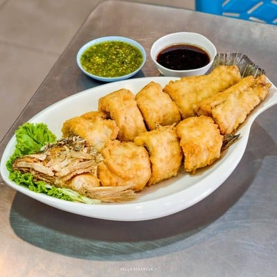 “ครัวเฮียบิ๊ก” ร้านข้าวต้มกุ๊ยเจ้าดังย่านศรีนครินทร์