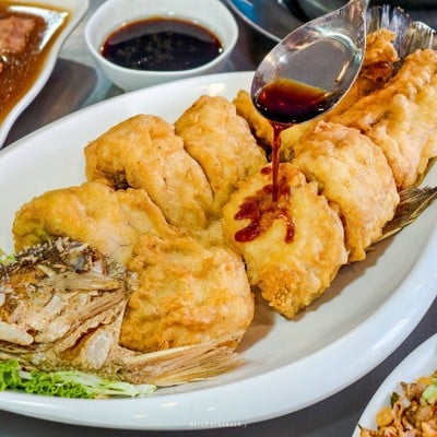 “ครัวเฮียบิ๊ก” ร้านข้าวต้มกุ๊ยเจ้าดังย่านศรีนครินทร์