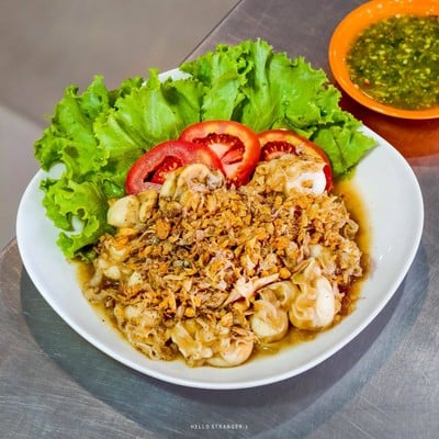 “ครัวเฮียบิ๊ก” ร้านข้าวต้มกุ๊ยเจ้าดังย่านศรีนครินทร์