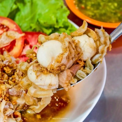 “ครัวเฮียบิ๊ก” ร้านข้าวต้มกุ๊ยเจ้าดังย่านศรีนครินทร์