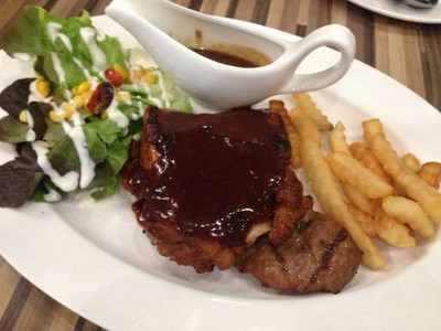 GalaHouse Bangsaen กาล่าเฮ้าส์ บางแสน
