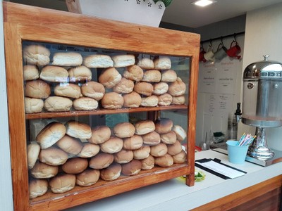 เมนูของร้าน มีหนม มีนม