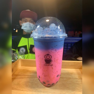 นมชมพูอัญชัน