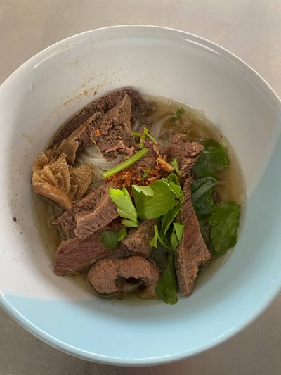 อาหาร หรือ เครื่องดื่ม