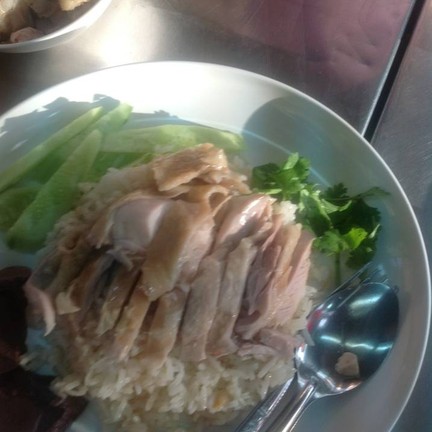 ข้าวมันไก่มิตรใหม่