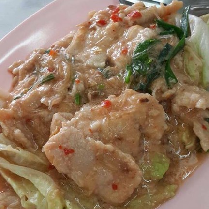 สุกี้แห้งหมู