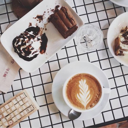 Flat White เข้ม นุ่ม เนียน