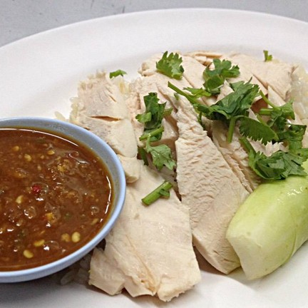 ข้าวมันไก่ สี่แยกชัยพฤกษ์