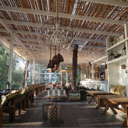 The Glass House นาจอมเทียน