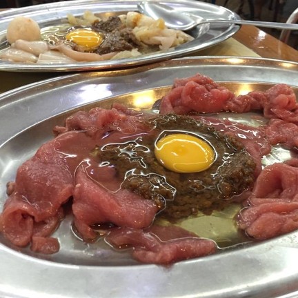 เรือนเพชรสุกี้ ถนนเพชรบุรีตัดใหม่