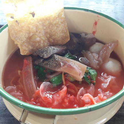 ก๋วยเตี๋ยวปิ่นโตห้อยขา ริมน้ำ วัดต้นเชือก บางใหญ่