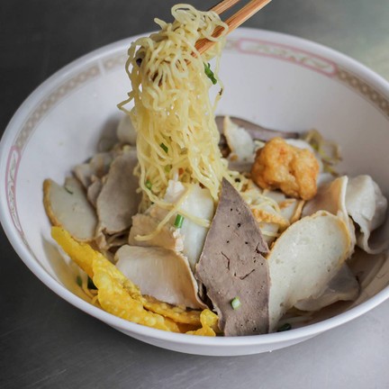 วิโรจน์โภชนา