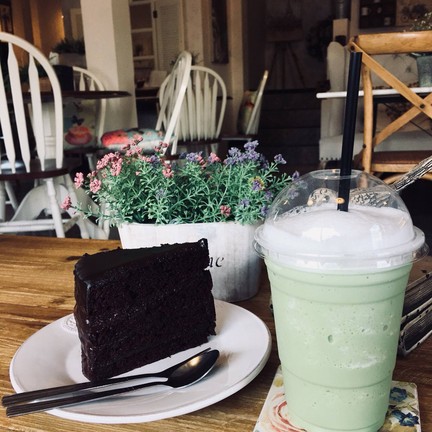 Sweet day  สืบศิริ