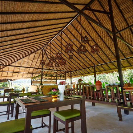 วารีรักฮอตสปริงรีทรีท