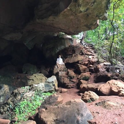 แอบหลอน