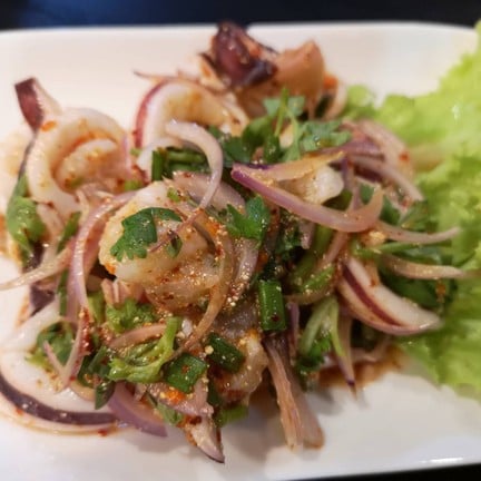 อาเหมา ไก่ย่าง บางแสน ไม่มีสาขา