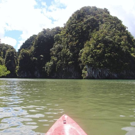 อ่าวท่าเลน