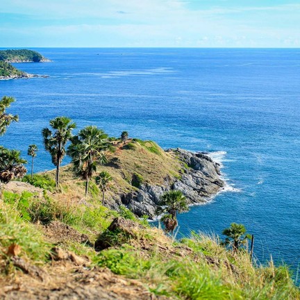 แหลมพรหมเทพ