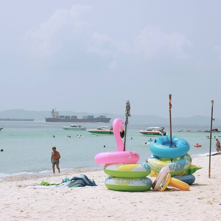 หาดตาแหวน เกาะล้าน