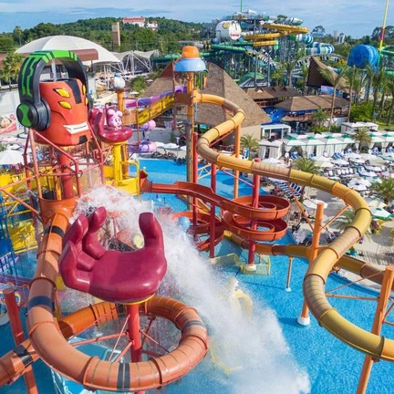 สวนน้ำการ์ตูนเน็ตเวิร์ค อเมโซน