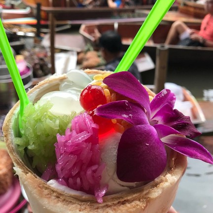 ตลาดน้ำดำเนินสะดวก