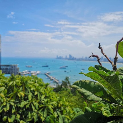 อนุสาวรีย์กรมหลวงชุมพรเขตอุดมศักดิ์