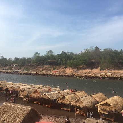 เขื่อนแควน้อยบำรุงแดน