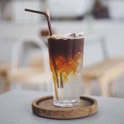 กาแฟหอมกรุ่มกลิ่นมะพร้าว