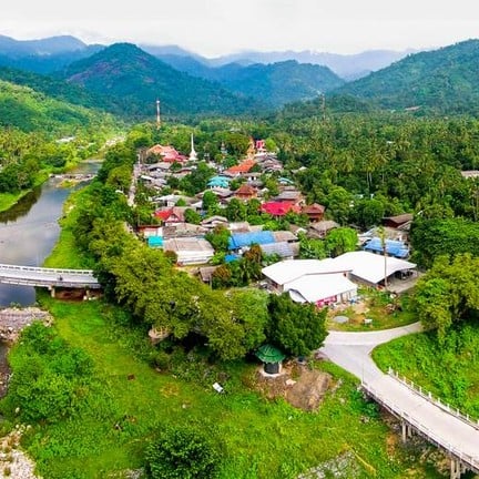 หมู่บ้านคีรีวง