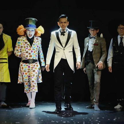 เหล่ากองทัพนักมายากลชั้นนำของประเทศไทย magicians